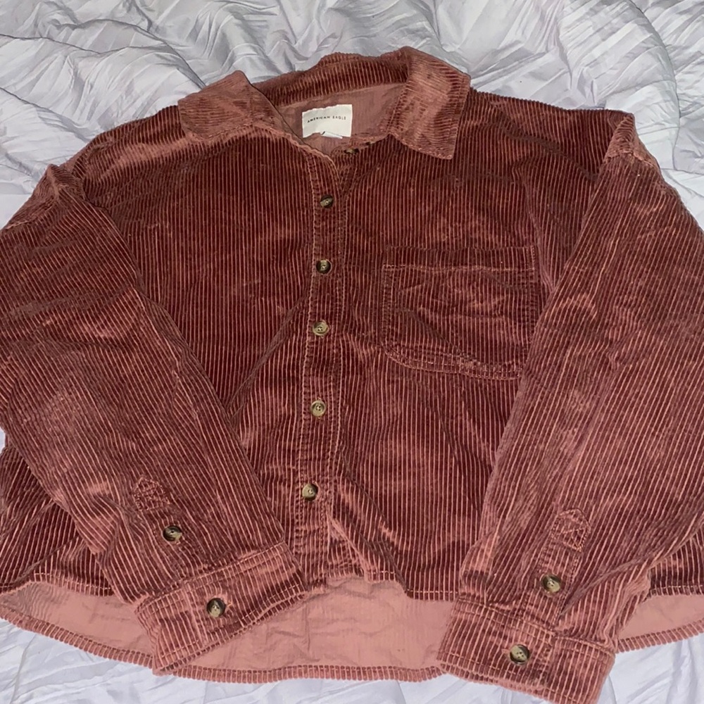 American Eagle Cropped Corduroy Button Down